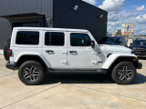 1941年の誕生以来、さまざまなモデルを輩出し、今も世界中で多くの人に愛されているJeep。現在に至るまで80年の長いストーリがあります。