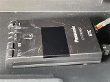 【ETC】有料道路を利用する際に料金所で停止することなく通過できる、ETC車載器(ノンストップ自動料金収受システム機器)が装備されています。セットアップを行うことで利用可能になります。