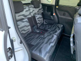 エンジンルームも綺麗に洗浄してから納車致します。普段あまり見ることが無い箇所だからこそ綺麗だと感動しますよね(*´▽`*)