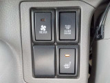運転席ヒーターシート付きです。
