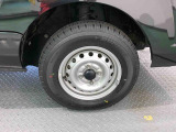 納車前にはプロのメカニックが点検、整備を行いますので安心してお乗り頂けます!!