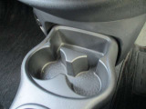 運転席で使用できるドリンクホルダーです。