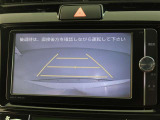 バックガイドモニターで、後方を確認しながら安心して駐車することができます。運転初心者も熟練者も必須の機能ですよ!