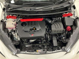 エンジンルーム内も隅々まで掃除がいきわたっています!1.6リッターの3気筒ターボ車にGR-Fourの4WD!