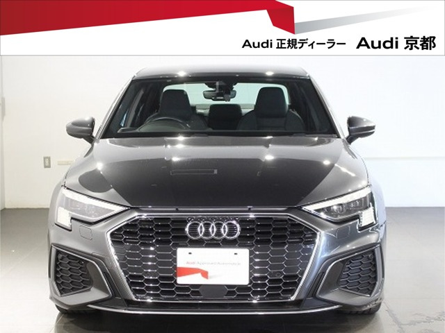 A3セダン 30 TFSI Sライン 