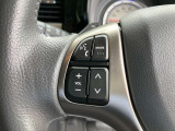 運転中でも手を離さずにオーディオの操作ができる『ステアリングスイッチ』機能があります!