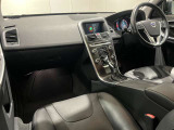 XC60 D4 SE ディーゼル 