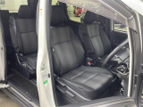 みなさまのお車選びのお手伝いをさせてください!スタッフ一同心よりご来店、お問い合わせをお待ちしております!