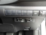 ETC車載器付きです。高速道路の料金所もスムーズに通過できます。