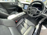 ■運転席・助手席にシートメモリー機能搭載■メモリーを記憶させておくことでスムーズに座席位置を調整できます。