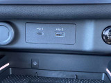 携帯電話のUSB充電が出来ます!