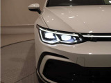 国民車を意味するVolkswagenは誰にでも愛されるデザイン性が特徴です。