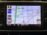 純正ナビを装備。タッチパネル式で使いやすく、お出かけもラクラクです。NSZN-X70D