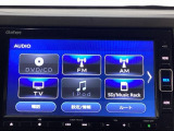 ナビゲーションはフルセグTV、インターナビ対応のGathers純正メモリーナビを搭載しています。Bluetoothオーディオ機能がありますので、スマートフォンなどの音楽も再生できます。