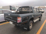 2800cc!軽油!ディーゼル!4WD!5MT!2バッテリー!5人乗り!4ドア!Wキャブピックアップトラック!