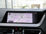 ◆iDriveを装備。操作系統をディスプレイから独立させることで、人間工学に基づいた最適な運転環境を実現しております。◆