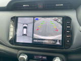 まるで真上から見ているような、視認性の良いアラウンドビューモニターです。駐車が苦手な方でもこれでらくらく駐車できますよ。