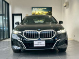 【展示場について】九州エリア最大級の展示場常時30台以上のBMWを展示しております。入庫する予定車両やNET掲載が間に合っていない車両も御座いますので是非一度お問い合わせ下さい。