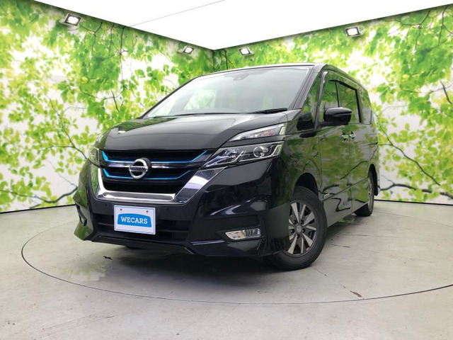 セレナ 1.2 e-POWER ハイウェイスター V 