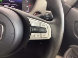 クルーズコントロールを装備しています。高速道路などで一定の速度で走ってくれるので運転が楽ですよ!速度を設定できますので、スピードの出しすぎにも注意できます。