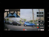 ナビモニターに純正ドライブレコーダー前&車内の映像表示が出来ます。右側のメニューでフォーマット等の設定も出来て便利です。