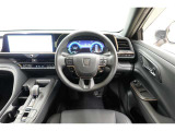 高級感のあるコックピットで運転が楽しく優雅になりますね!