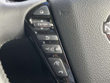 ■ステアリングスイッチ■ハンドル手元でオーディオの操作が簡単に出来ます。運転中でもナビまで手を伸ばさずに操作が出来て安心です。