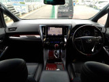 アルファード ハイブリッド 2.5 ロイヤルラウンジ SP E-Four 4WD 