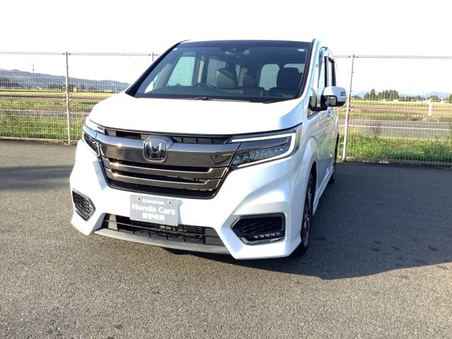 ステップワゴン 1.5 スパーダ クールスピリット ホンダ センシング 4WD 