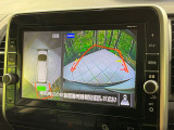 【アラウンドビューモニター】専用のカメラにより、上から見下ろしたような視点で360度クルマの周囲を確認することができます☆死角部分も確認しやすく、狭い場所での切り返しや駐車もスムーズに行えます。