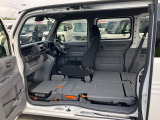 左センターピラーが無いので、荷物の積み下ろしもらくらくです♪