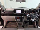見通しのよいすっきりとした視界で、誰でも運転しやすいです。運転のしやすさは疲れにくさにも繋がりますよ♪