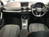Q2 35 TFSI アドバンスド 