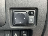 納車の前にはエンジンオイル、オイルエレメント、エアクリーナー、ファンベルト、バッテリー、ワイパーゴムのチェックまたは交換を行います!