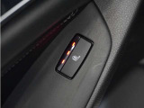 ◆2列目シートヒーター装備◆シートヒーターは2列目にも。上質なシートとのコンビネーションで、ホッとくつろげる快適な空間が実現しています♪