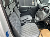 快適に運転できるドライブポジション!無理のない運転姿勢がとれます
