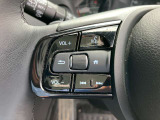 運転中でも手を離さずにオーディオの操作ができる『ステアリングスイッチ』機能があります!