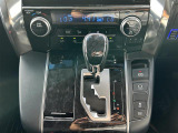 気になる車はすぐにお問い合わせください!画面右側の0066から始まる無料ダイヤルからお問い合わせ下さい!専門スタッフがお車のご質問にお答えいたします!