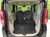 普段のお買い物や通勤、送迎等に十分な荷室スペースを確保しております。セカンドシートを倒すと、大きな荷物の積載も可能です♪