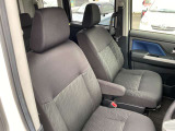 運転席助手席シートがきれいですね!