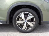 SUBARU認定U-Carは、全車12ヶ月点検、車検などの法定点検を実施。スバル専門メカニックが確かな技術で最大88項目にわたりチェックしており品質、安心を支えます!