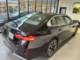 【展示場について】九州エリア最大級の展示場常時30台以上のBMWを展示しております。入庫する予定車両やNET掲載が間に合っていない車両も御座いますので是非一度お問い合わせ下さい。0078-6002-772723