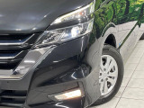 【LEDヘッドライト】悪天候や夜間走行時も良好な視界を確保し安心して運転できる高輝度LEDヘッドライトを装備!点灯速度が早く、消費電力も抑えられています。