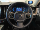 XC60 アルティメット B5 AWD 4WD 本革シート