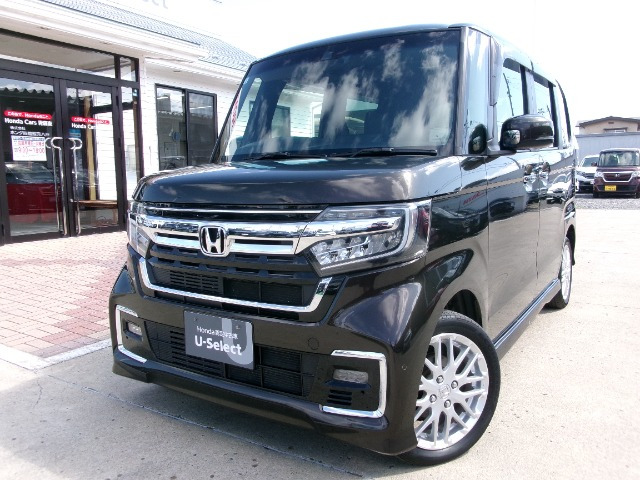 N-BOXカスタム L ターボ 4WD 