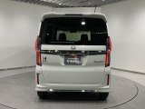「自動車保険」と「あんしん特典」がひとつになったHondaのお店ならではの保険プランです。お客様のカーライフにより一層の安心をプラスします。