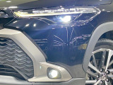 【LEDヘッドライト】悪天候や夜間走行時も良好な視界を確保し安心して運転できる高輝度LEDヘッドライトを装備!点灯速度が早く、消費電力も抑えられていま