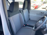 1列目シートです。足元までゆったりとご乗車頂けます!!