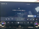 【Bluetooth】ナビゲーションと携帯電話/スマートフォンをBluetooth接続することができます。接続するとハンズフリーで使用することができるので、とても便利です。