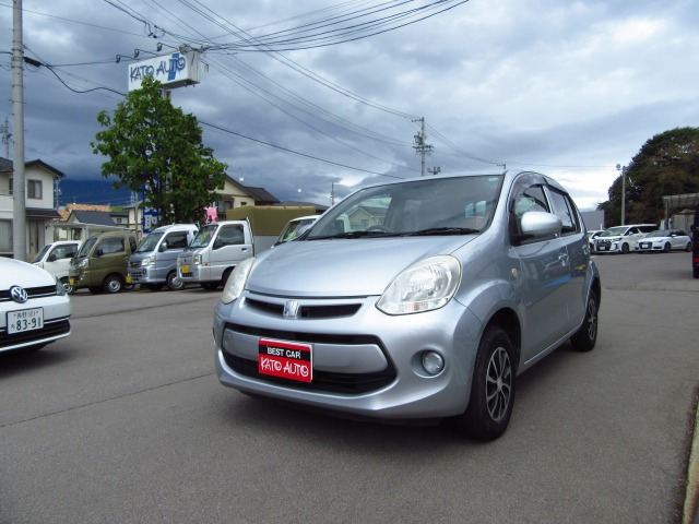 パッソ1.0 X 4WD